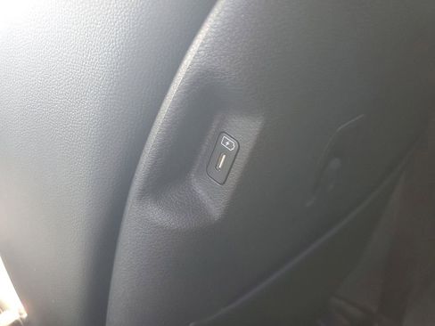 New 2026 Kia Sportage SX image 23