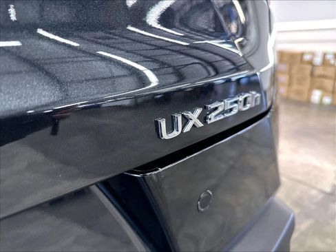 Used 2024 Lexus UX 250h FWD image 27