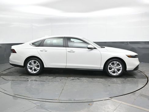 New 2026 Honda Accord LX image 3