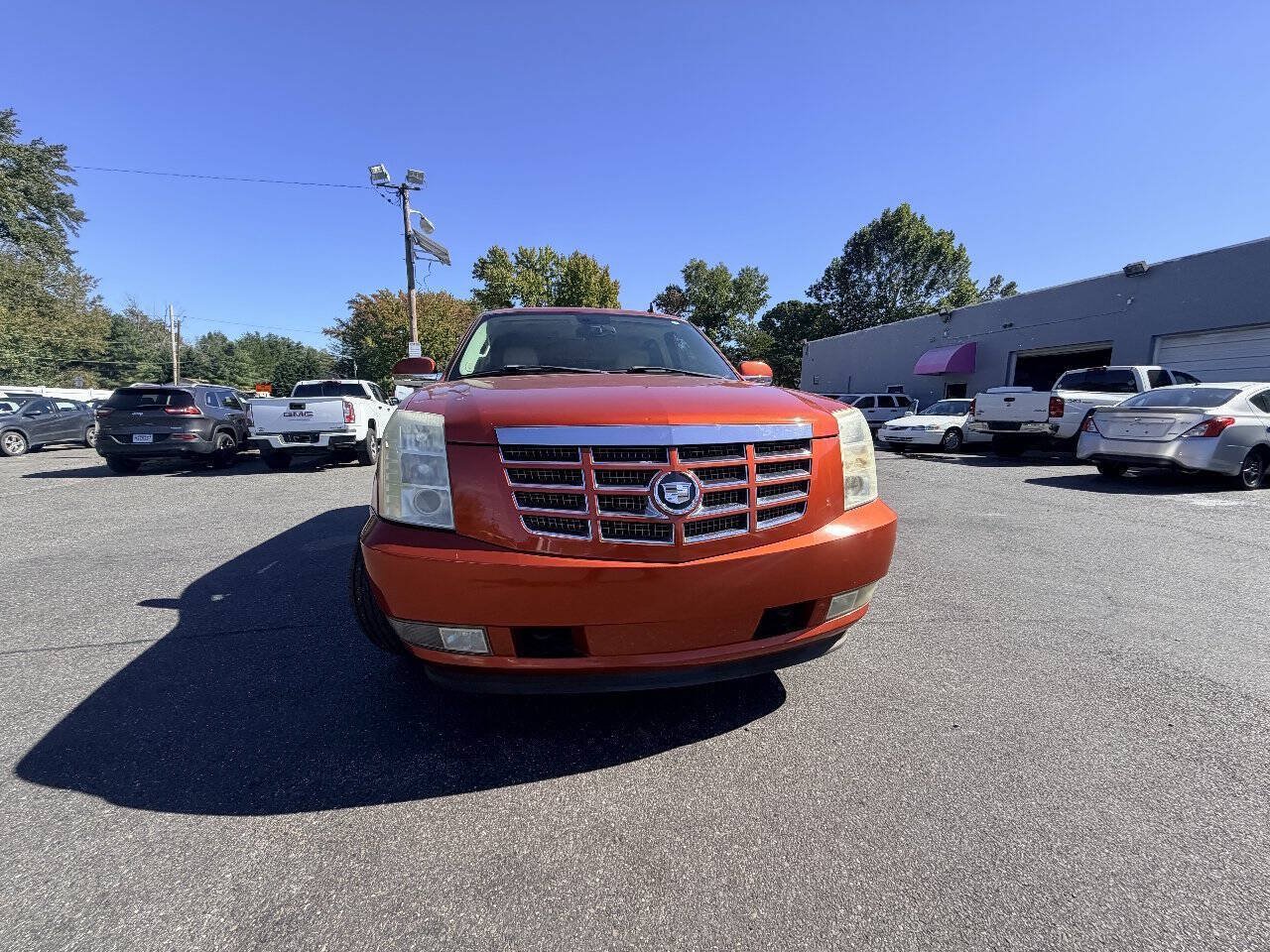 Used 2007 Cadillac Escalade 2WD w/ Information Package image 18