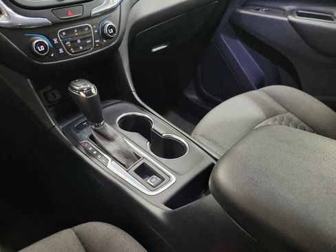 Used 2018 Chevrolet Equinox LT AWD/4WD image 26