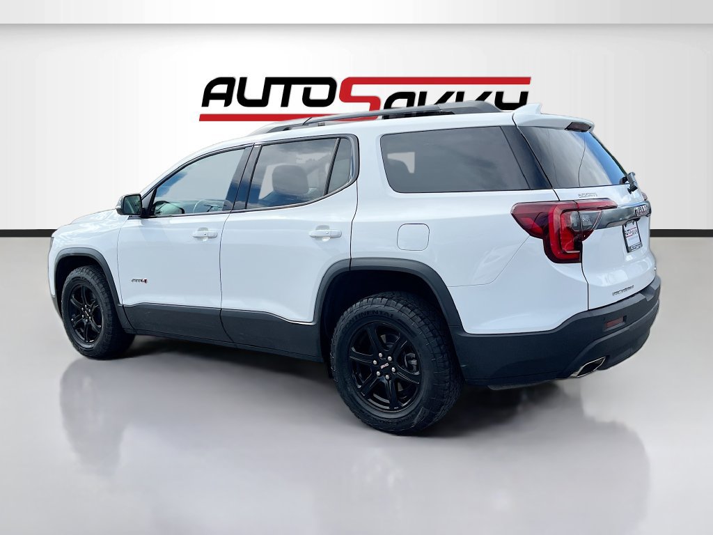 Used 2022 GMC Acadia AT4 w/ Technology Package AWD/4WD image 5