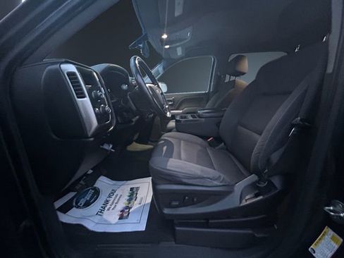 Used 2018 Chevrolet Silverado 1500 LT w/ All Star Edition image 9