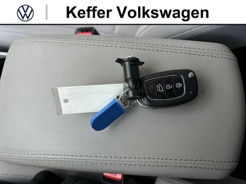 Used 2019 Hyundai Tucson SE FWD image 34