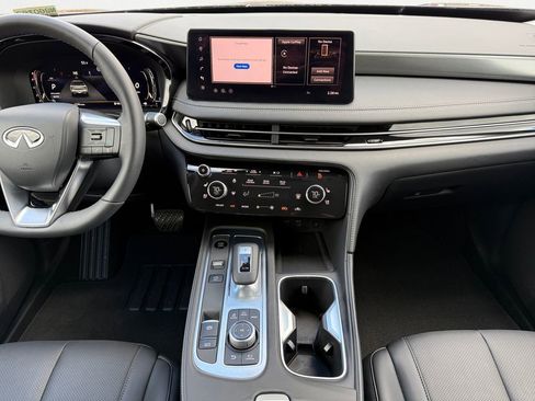 Certified 2026 INFINITI QX60 Luxe w/ Family Package image 14