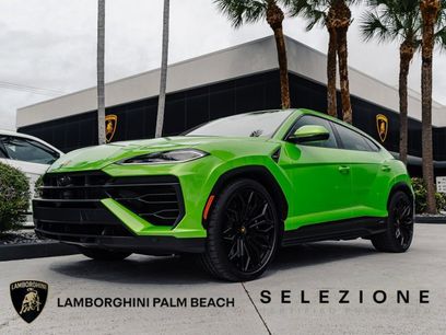 Used 2025 Lamborghini Urus SE