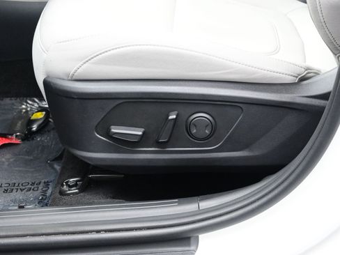 Certified 2025 Hyundai Tucson SEL image 11