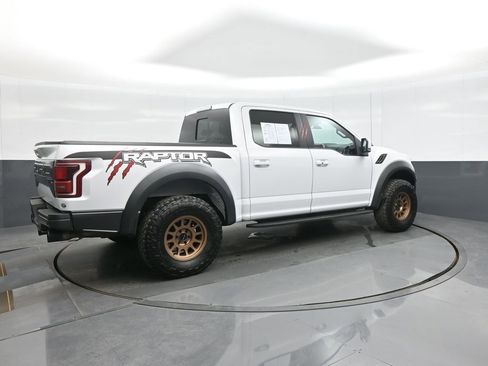 Used 2018 Ford F150 Raptor w/ Equipment Group 802A Luxury image 7