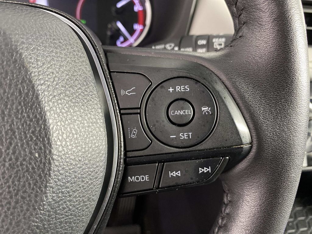 Used 2024 Toyota RAV4 XLE w/ Convenience Package AWD/4WD image 19
