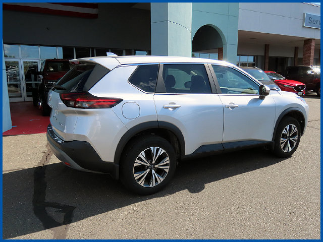 Used 2023 Nissan Rogue SV AWD/4WD image 7