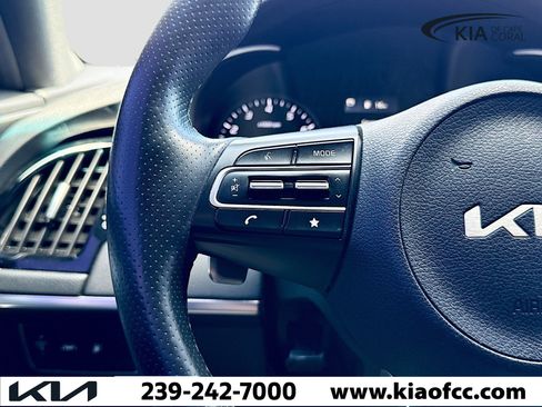 Certified 2022 Kia Stinger GT1 image 36