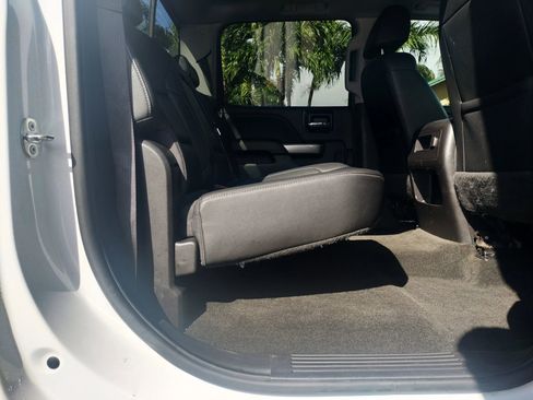 Used 2017 Chevrolet Silverado 1500 LTZ Z71 w/ Redline Edition image 18