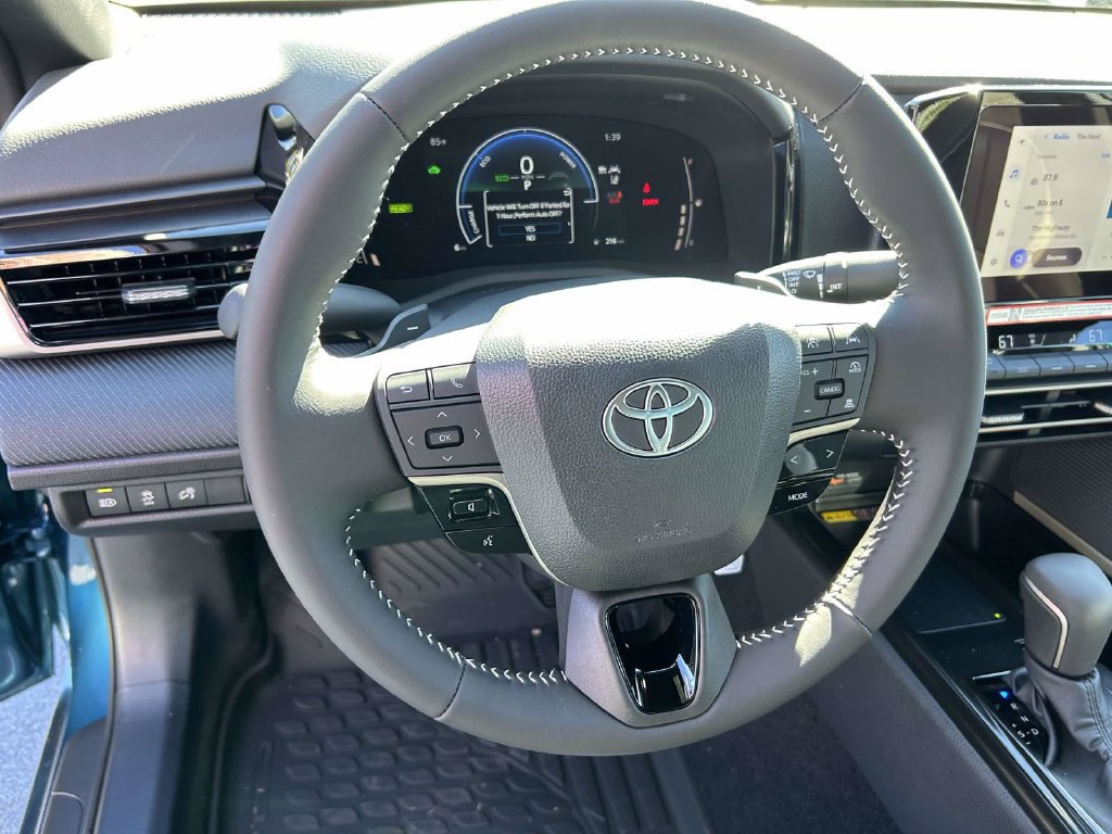 New 2026 Toyota Camry SE w/ Convenience Package FWD image 18