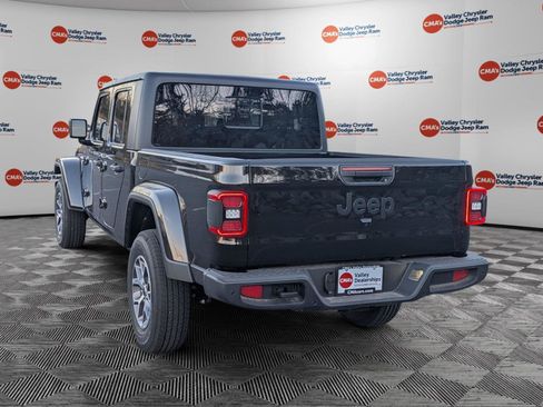 New 2025 Jeep Gladiator Sport AWD/4WD image 7