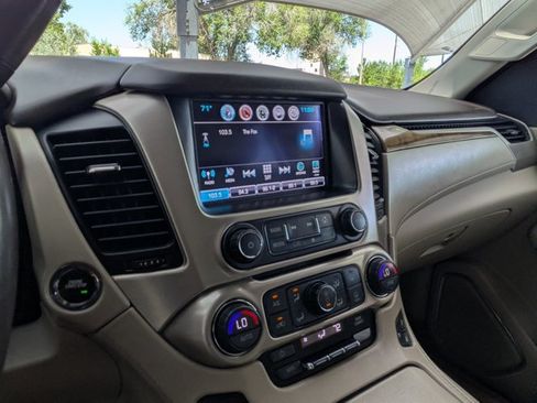 Used 2017 GMC Yukon Denali w/ Open Road Package AWD/4WD image 13