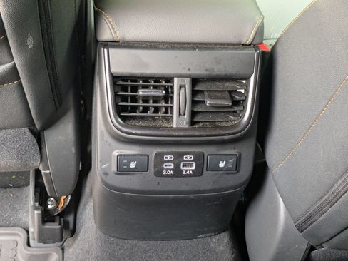 Used 2025 Subaru Outback Wilderness AWD/4WD image 30