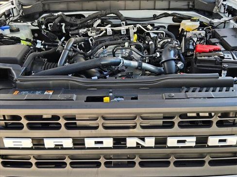 New 2025 Ford Bronco 2-Door image 16
