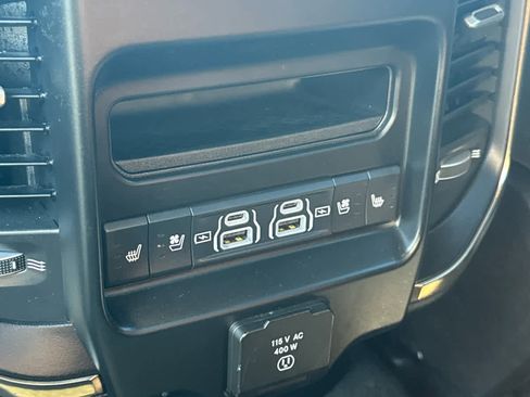 Used 2024 RAM 1500 Limited w/ Body Color Bumper Group image 13