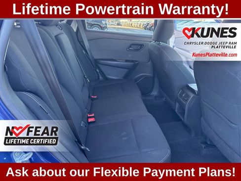 Used 2023 Nissan Rogue S image 25