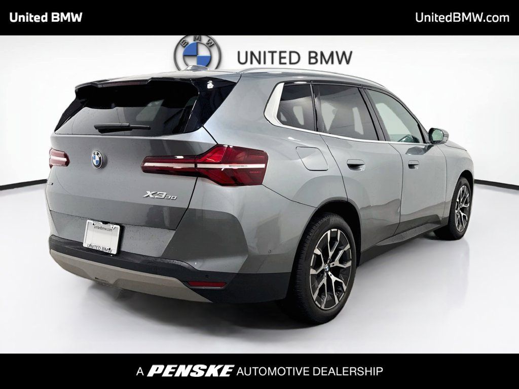 Certified 2025 BMW X3 xDrive30i w/ Premium Package AWD/4WD image 5