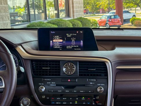 Used 2018 Lexus RX 350 AWD w/ Premium Package image 21