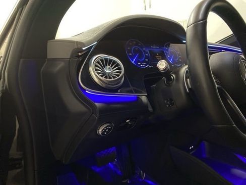 Used 2023 Mercedes-Benz EQS 580 4MATIC Sedan image 35