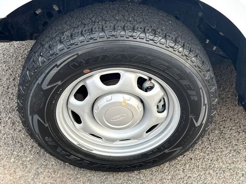 Used 2020 Ford F150 XL w/ Trailer Tow Package RWD image 7