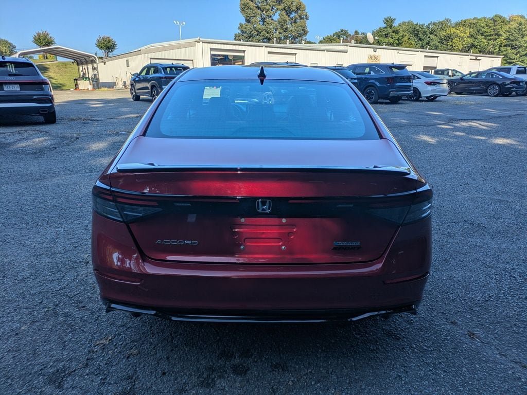 Used 2025 Honda Accord Sport image 5