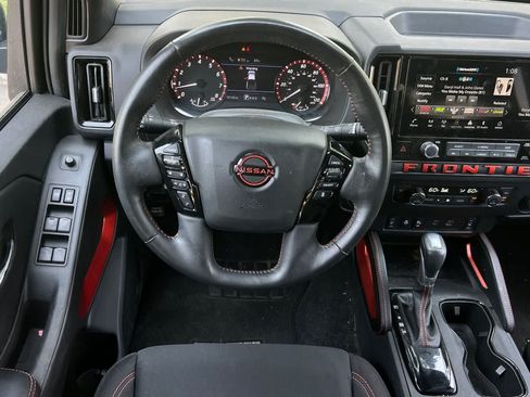 Used 2025 Nissan Frontier Pro-X w/ Pro Convenience Package RWD image 16