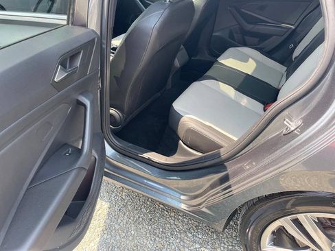 Used 2019 Volkswagen Jetta R-Line FWD image 10