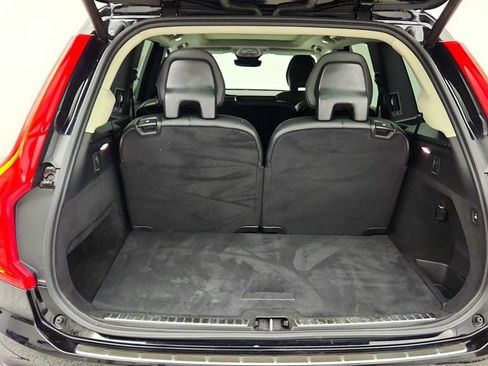 Used 2024 Volvo XC90 B5 Core w/ Protection Package Premier AWD/4WD image 24