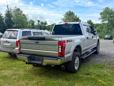 Used 2020 Ford F250 XLT w/ FX4 Off-Road Package AWD/4WD image 7