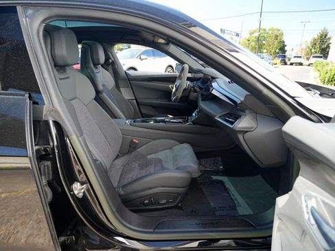 Used 2022 Audi e-tron GT Premium Plus image 20