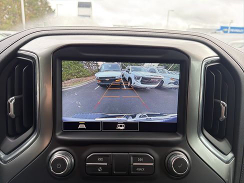 Used 2021 Chevrolet Silverado 1500 RST w/ Convenience Package II AWD/4WD image 24