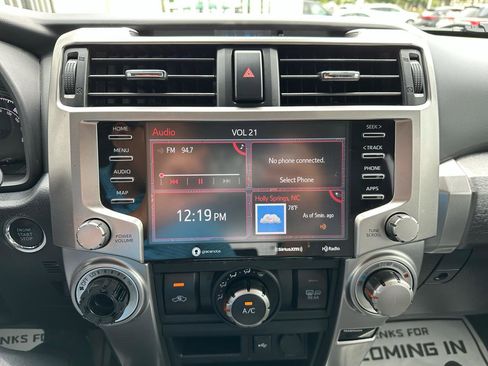 Used 2021 Toyota 4Runner SR5 Premium AWD/4WD image 14
