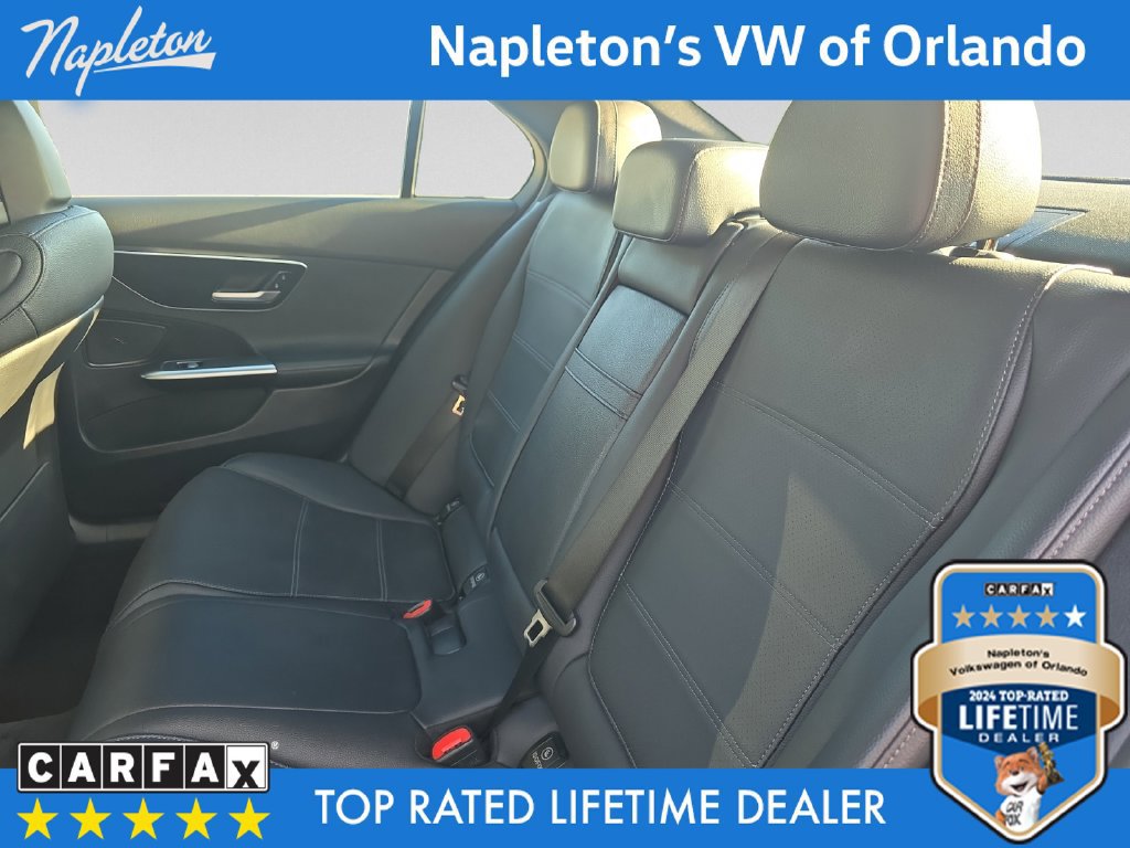 Used 2024 Mercedes-Benz C 300 Sedan image 24