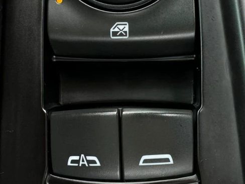 Used 2018 Chevrolet Traverse Premier w/ Redline Edition FWD image 45