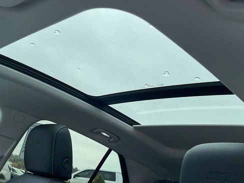 New 2026 Buick Envision Sport Touring image 26