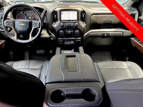 Used 2021 Chevrolet Silverado 1500 High Country AWD/4WD image 30
