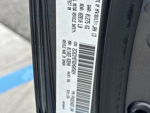 Used 2013 Dodge Challenger R/T w/ Blacktop Pkg RWD image 25