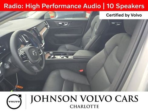 Certified 2025 Volvo V60 B5 Cross Country Plus image 4
