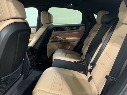 New 2026 Porsche Cayenne E-Hybrid Coupe image 26