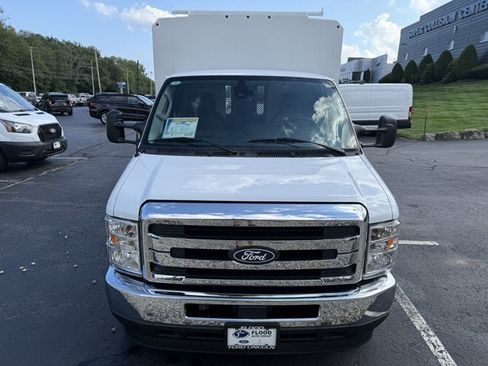 New 2027 Ford E-350 and Econoline 350 Super Duty w/ Power Equipment Group RWD image 2