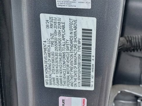 Used 2025 Honda Pilot Touring image 35