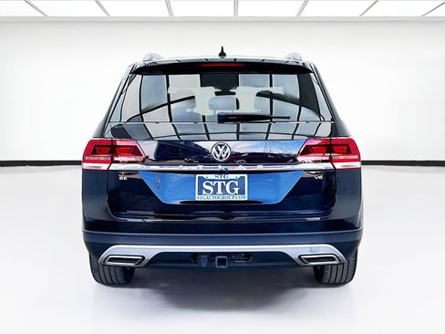 Used 2020 Volkswagen Atlas SE w/ Towing Package image 5