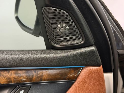 Used 2015 BMW X5 xDrive35i image 15