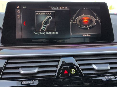 Used 2019 BMW 530e w/ Convenience Package image 23