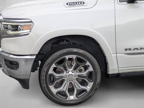 Used 2022 RAM 1500 Limited AWD/4WD image 14