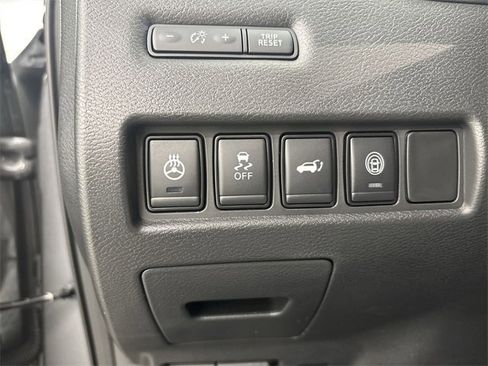 Certified 2024 Nissan Murano SL image 33