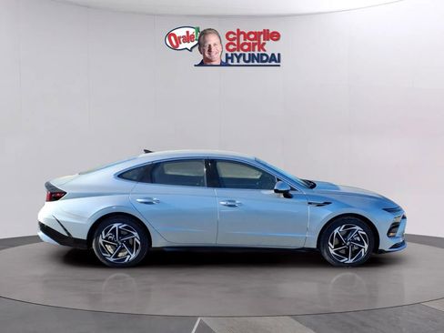 New 2026 Hyundai Sonata SEL image 6